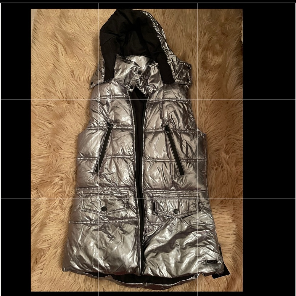 Betsy Johnson silver metallic vest brand new.. XS and Small available